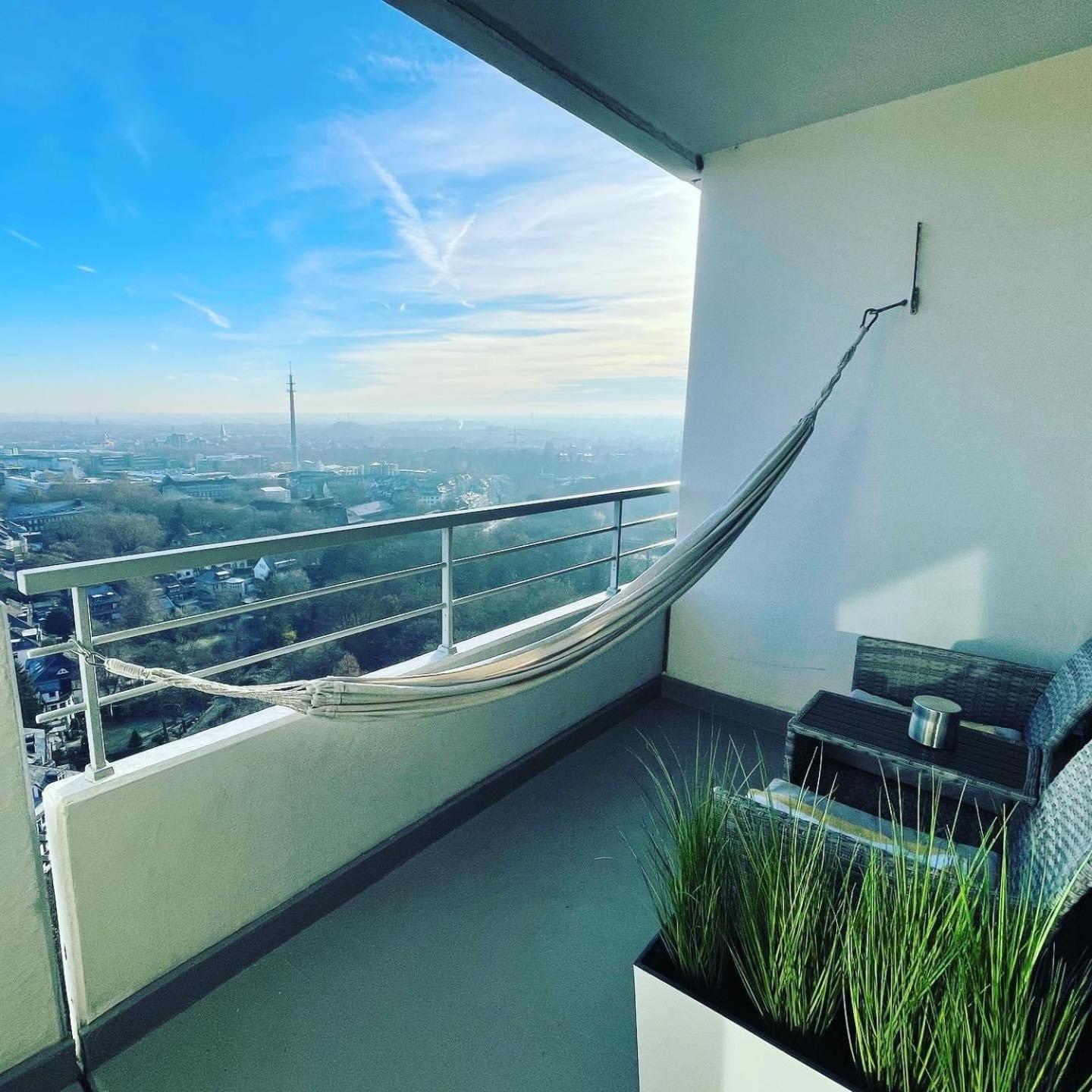 ゲルゼンキルヒェンThemenpartment Himmel Und Mehr Penthouseアパートメント エクステリア 写真